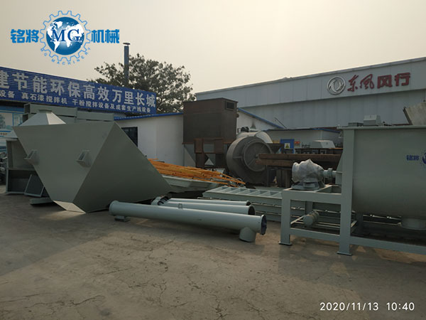 馬來西亞半自動干粉砂漿生產線發貨現場