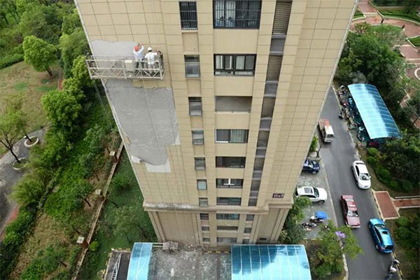 外墻真石漆附著力差導致脫落是哪里出了問題？